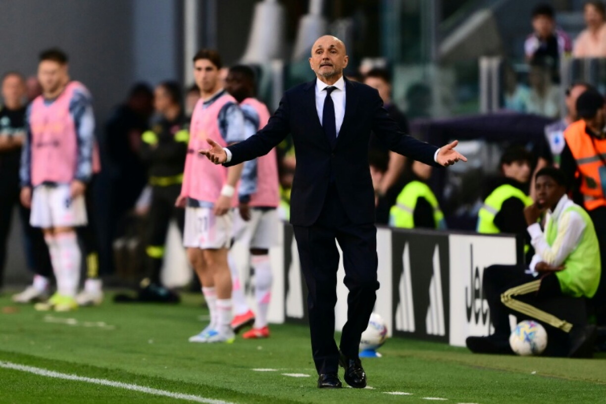 L'entraîneur de la Juventus Turin Luciano Spalletti lors du match entre son équipe et le Genoa le 6 avril 2026 à l'Allianz stadium de Turin