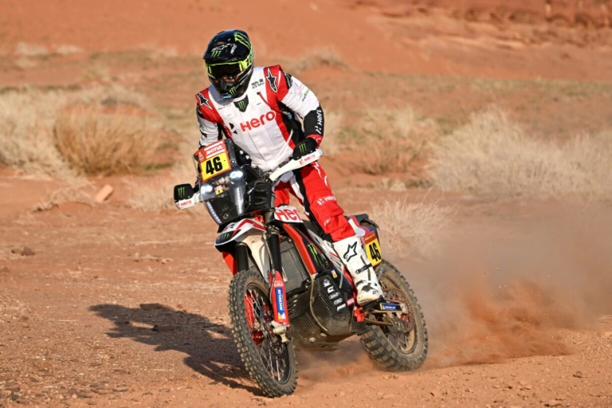 Le Botswanais Ross Branch (Hero Motosports) a remporté la première étape du Dakar 2024 samedi entre al-Ula et al-Henakiyah.