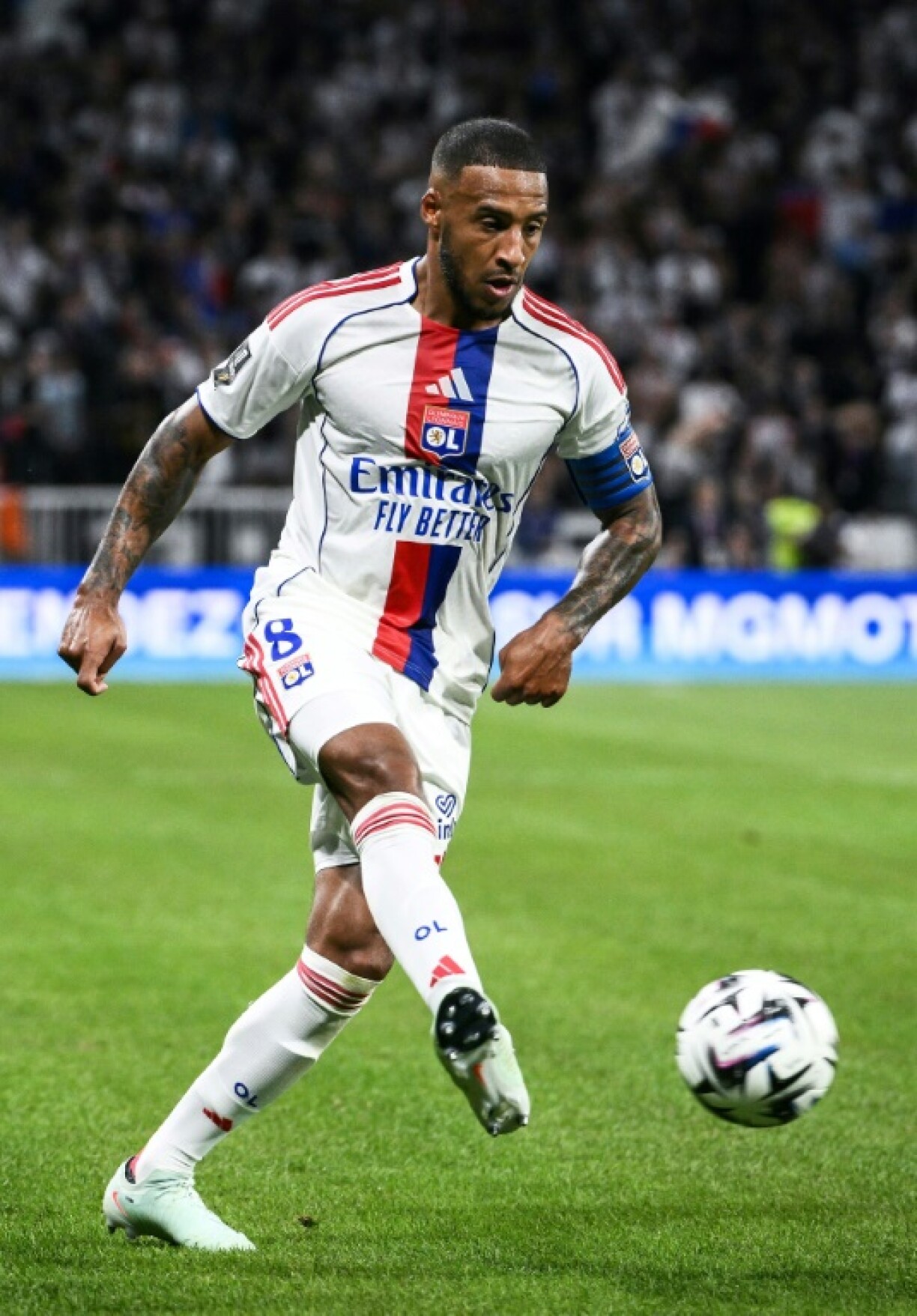 L'attaquant Corentin Tolisso pendant le match de Lyon contre Metz en Ligue 1 le 23 août 2025 au Groupama Stadium à Décines-Charpieu dans l'agglomération lyonnaise
