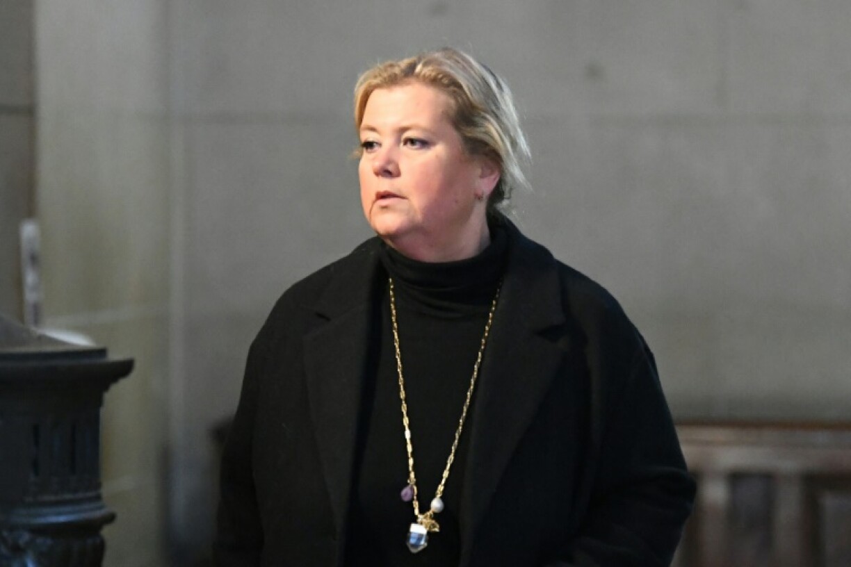 Celine Lasek, l'avocate de Pierre Palmade, arrive à la cour d'appel de Paris, le 27 février 2023.