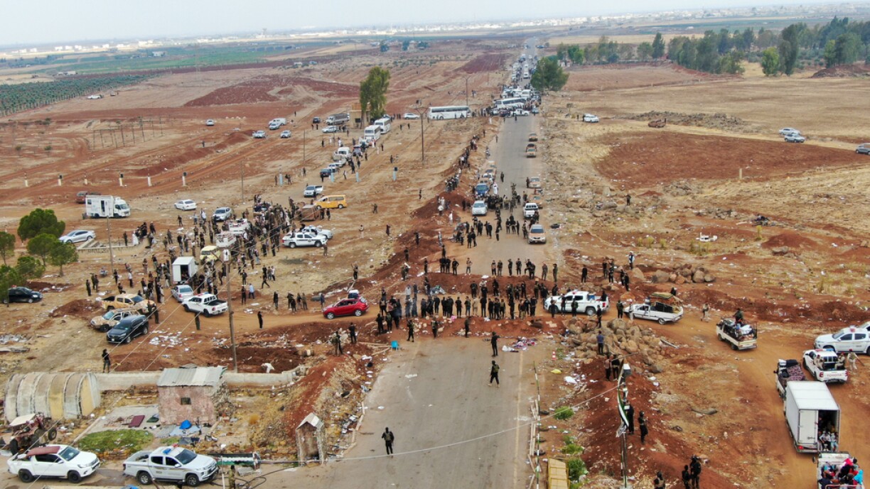 Around 1,500 people from Bedouin tribal families who had been held in Sweida governorate were evacuated under a ceasefire agreement, following fierce clashes between tribal forces and Druze gunmen loyal to religious leader Hikmat Al-Hijri, on 22 July 2025.