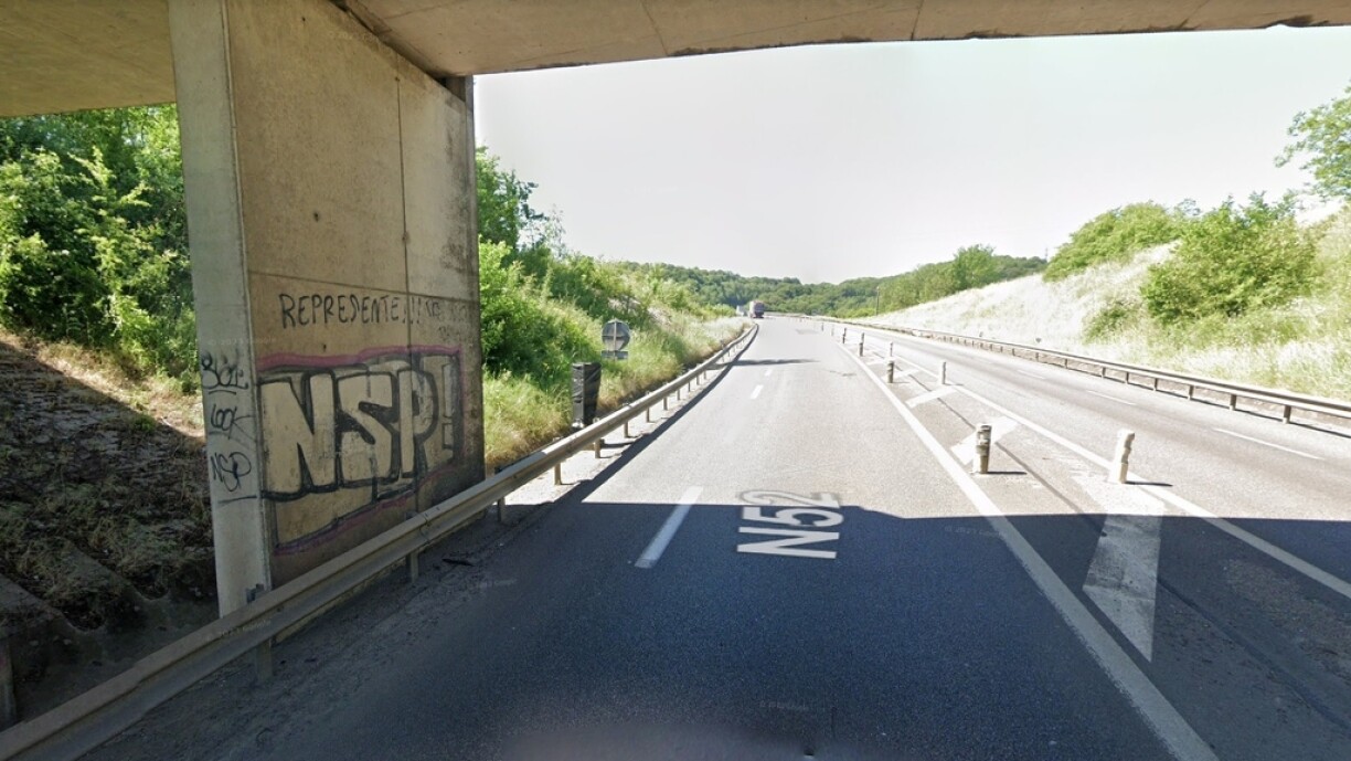 Bâché, le radar hors-service de la RN52 va être retiré.