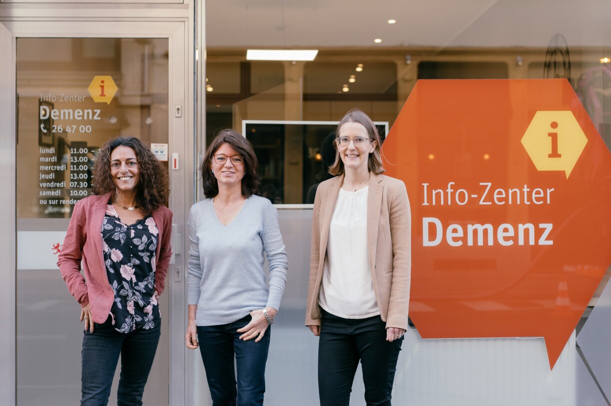 D'Ekipp vum Info-Zenter Demenz bitt Berodung fir Betraffener, hiren Entourage an fir all aneren un.