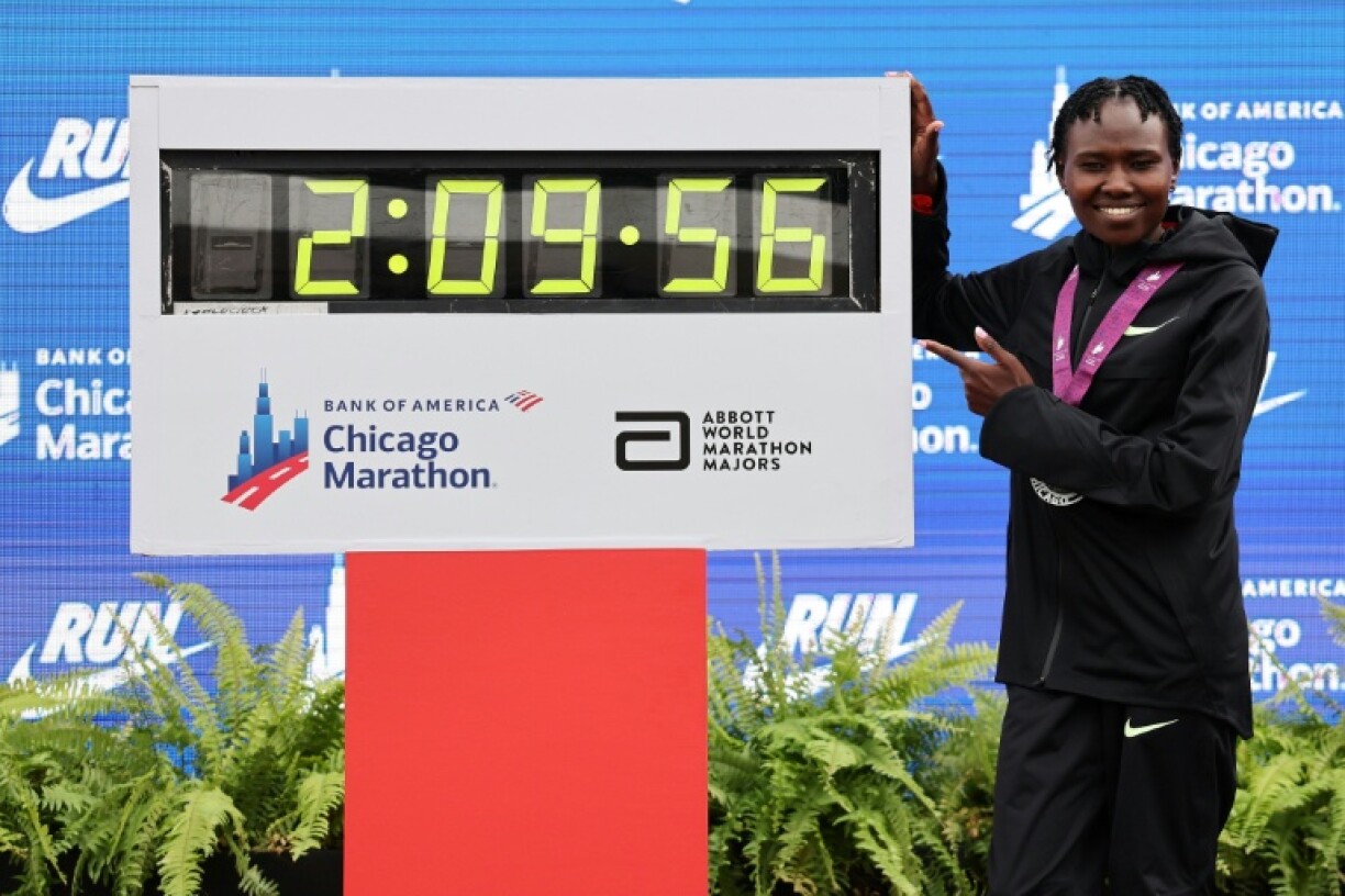 Kenya's Ruth Chepngetich set the current women's world record of 2hr 09min 56sec at the 2024 Chicago Marathon