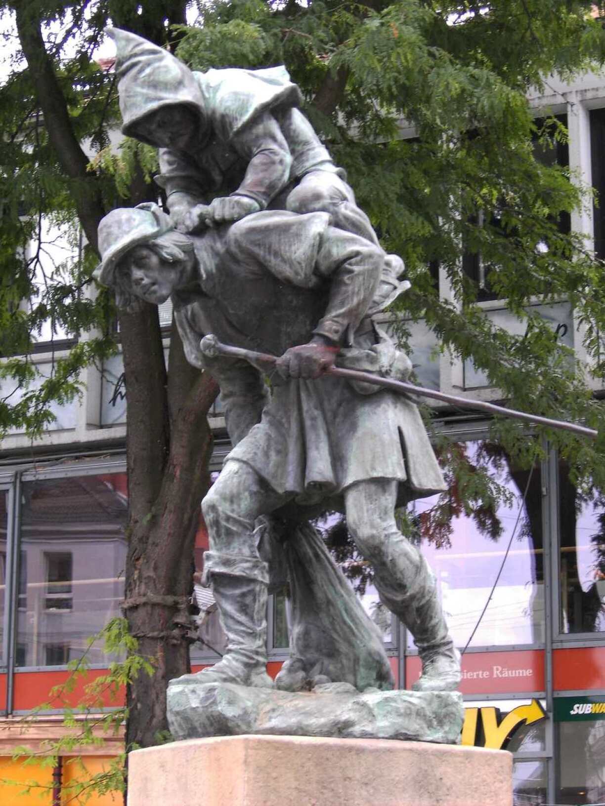Huckup statue in Hildesheim, Germany.