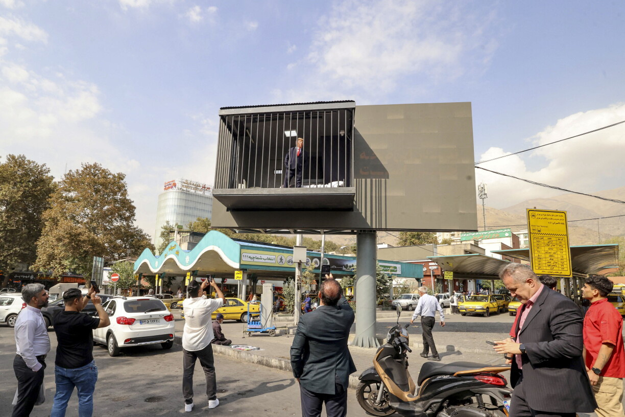 An der neister Anti-USA-Propaganda-Installatioun huet Teheran den "US-President" ewechgespaart.