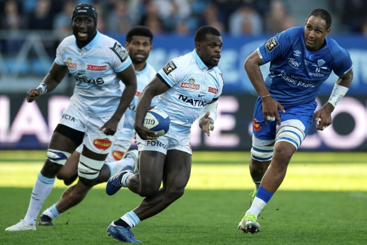 The globe-trotting career of English wing Christian Wade (C) has included a spell with Paris-based Racing 92