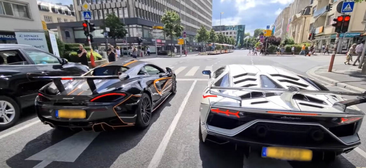 Il n'est pas rare de croiser ce genre de bolides en ville!