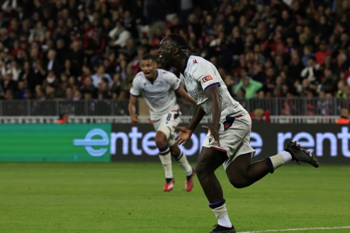 Jean-Kévin Augustin laisse éclater sa joie: l'attaquant français du FC Bâle a égalisé à la fin du temps réglementaire, poussant Nice en prolongation en quart de finale de la Ligue Europa Conference le 20 avril 2023 à Nice
