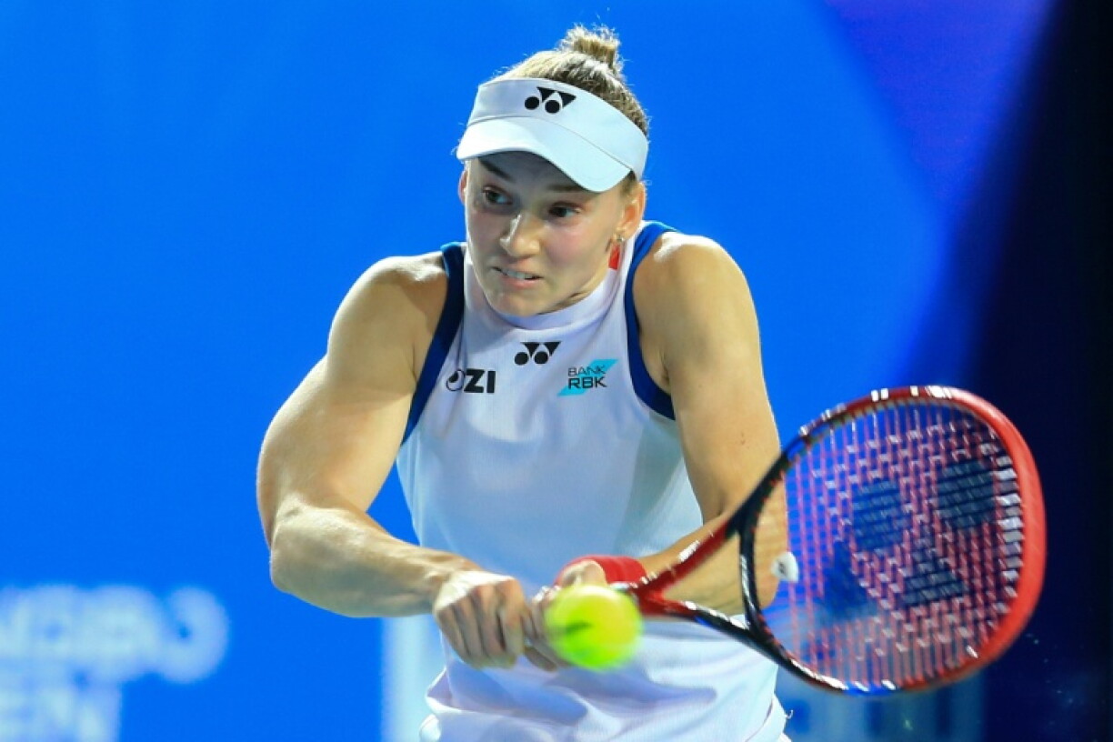Elena Rybakina hits a return in Ningbo