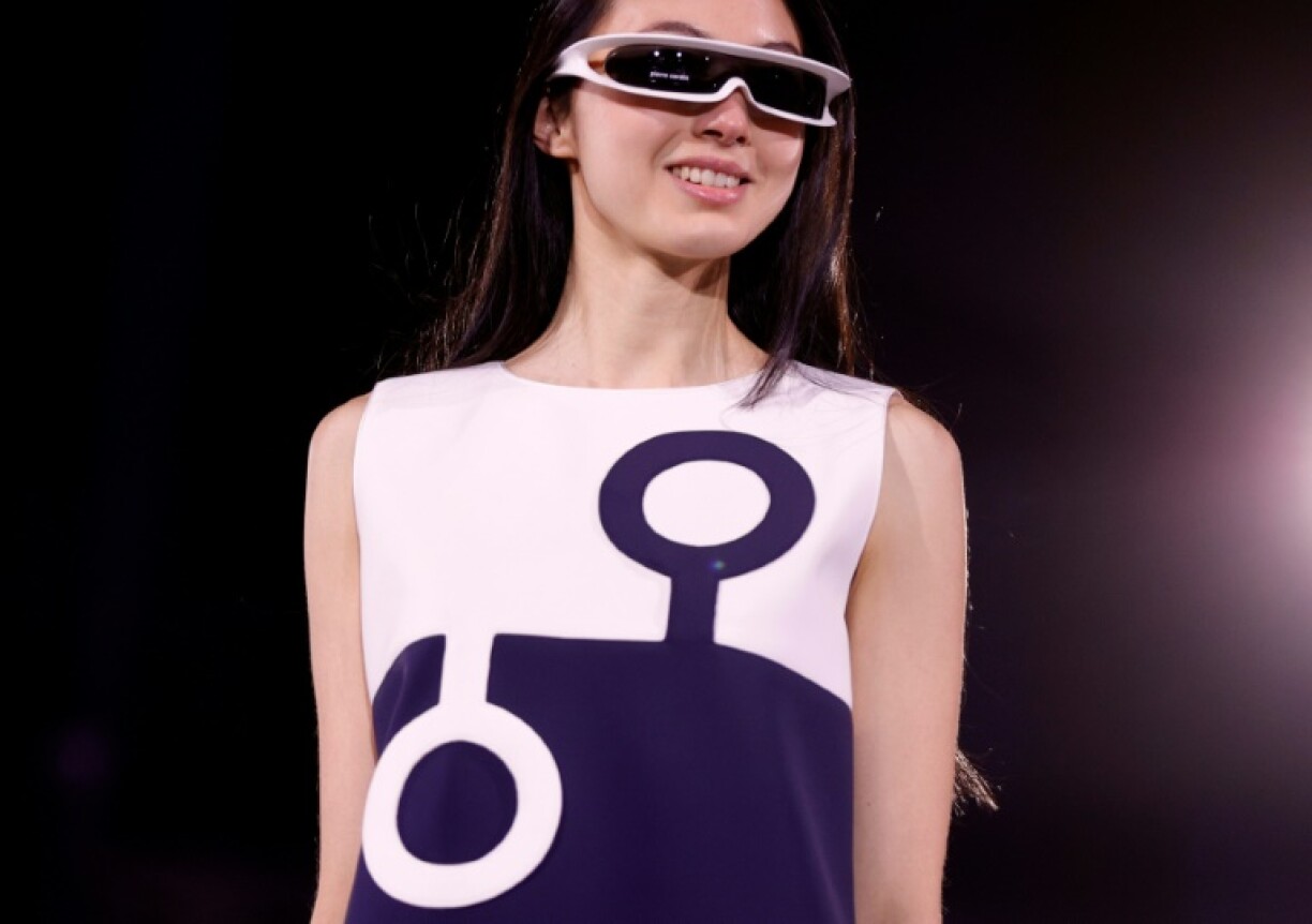 Défilé hommage à Pierre Cardin au Bourget, le 28 janvier 2022