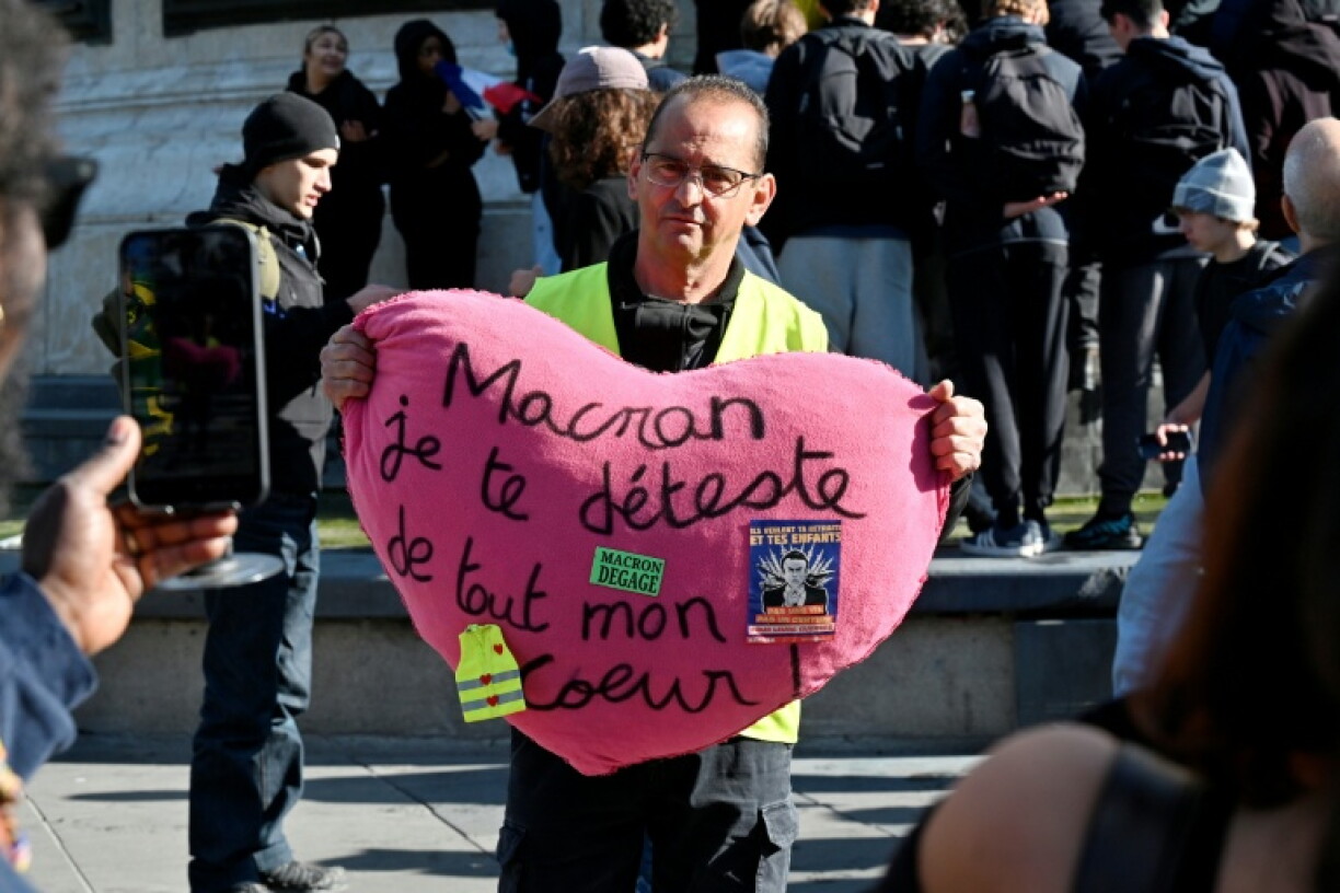 'Macron, I hate you with all my heart': A Yellow Vest protester in Paris