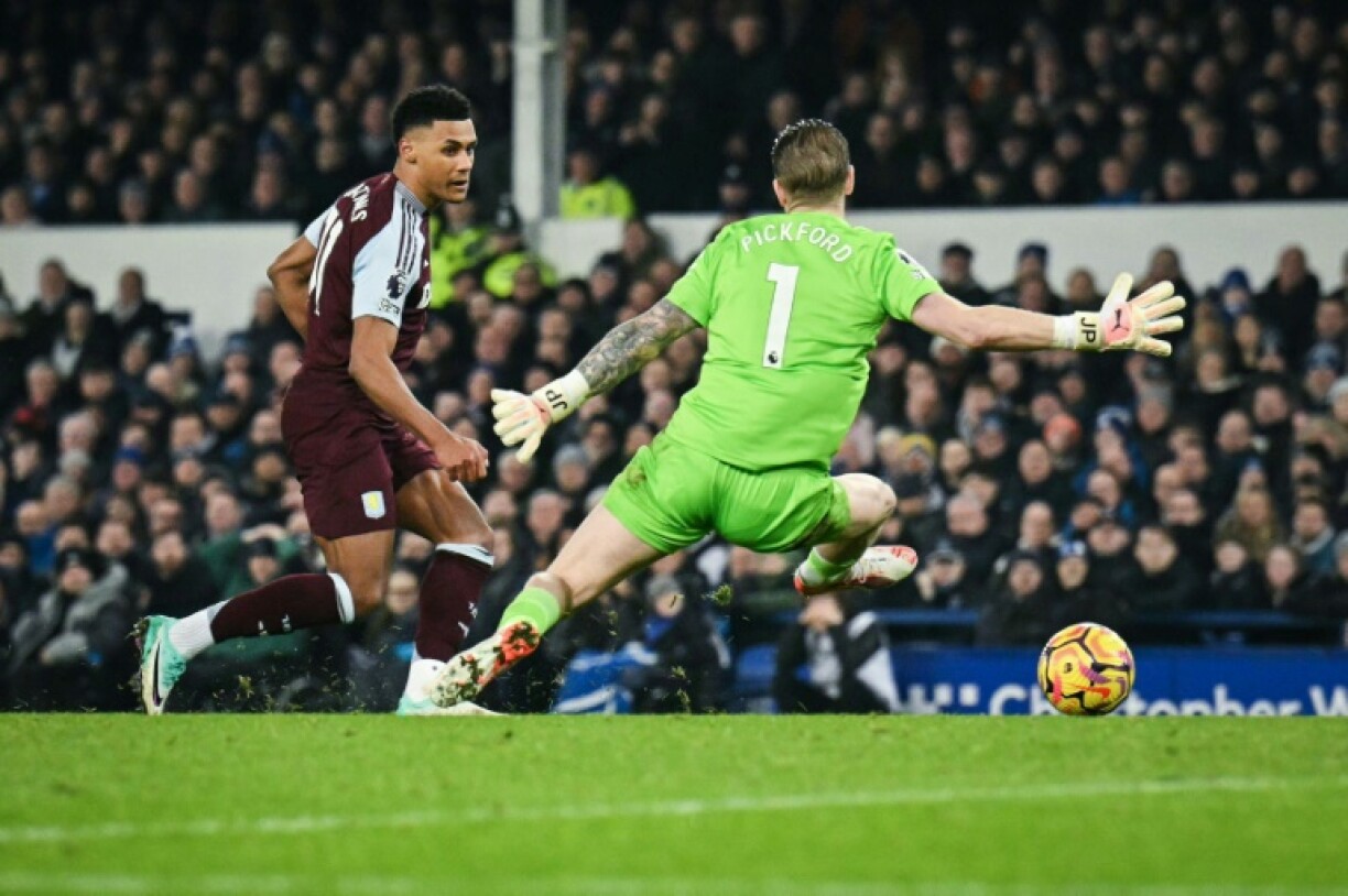 Ollie Watkins fires Aston Villa in front at Everton