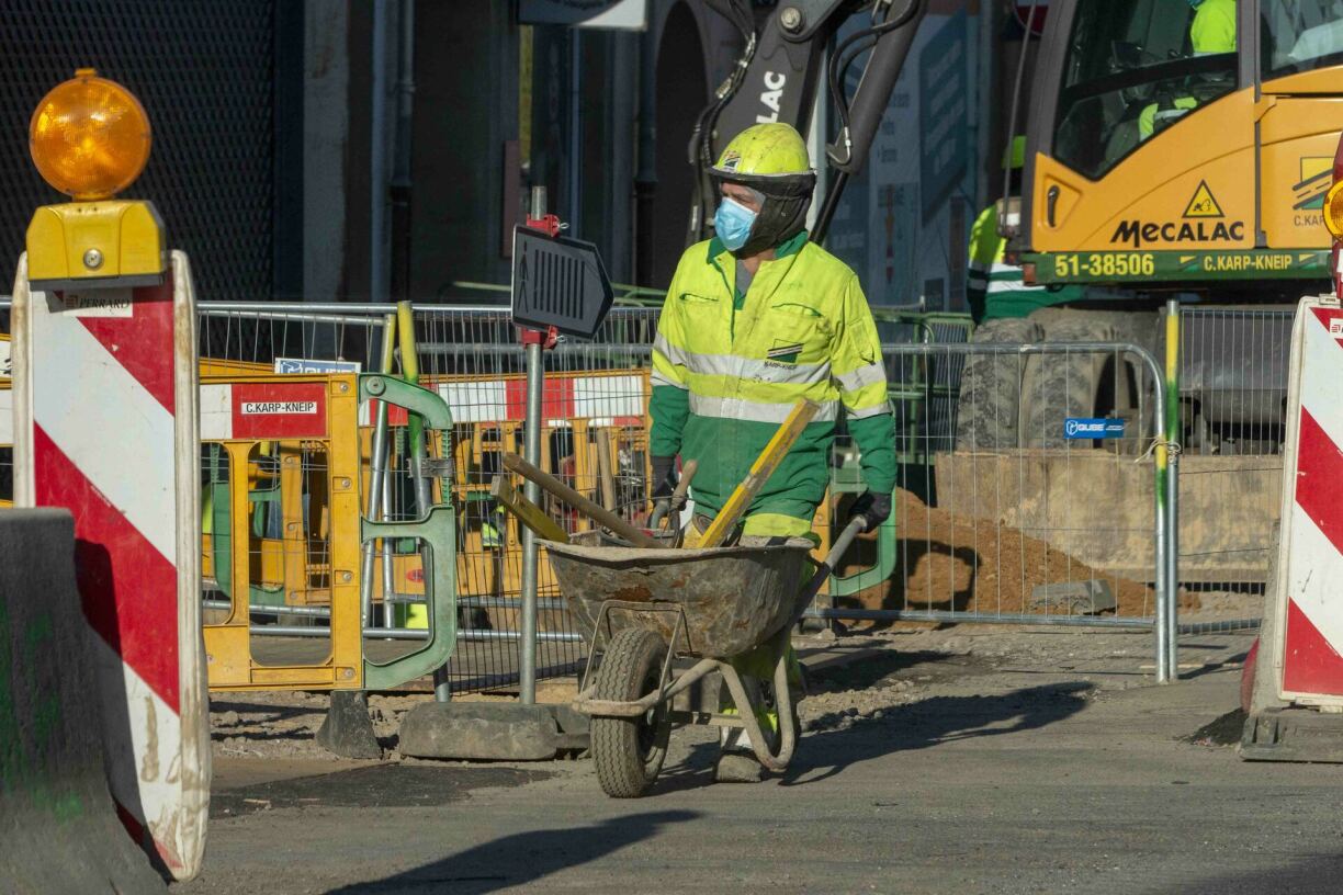Um Schantjen an der Hollerecherstrooss gëtt zanter e Méindeg de Moien nees geschafft.