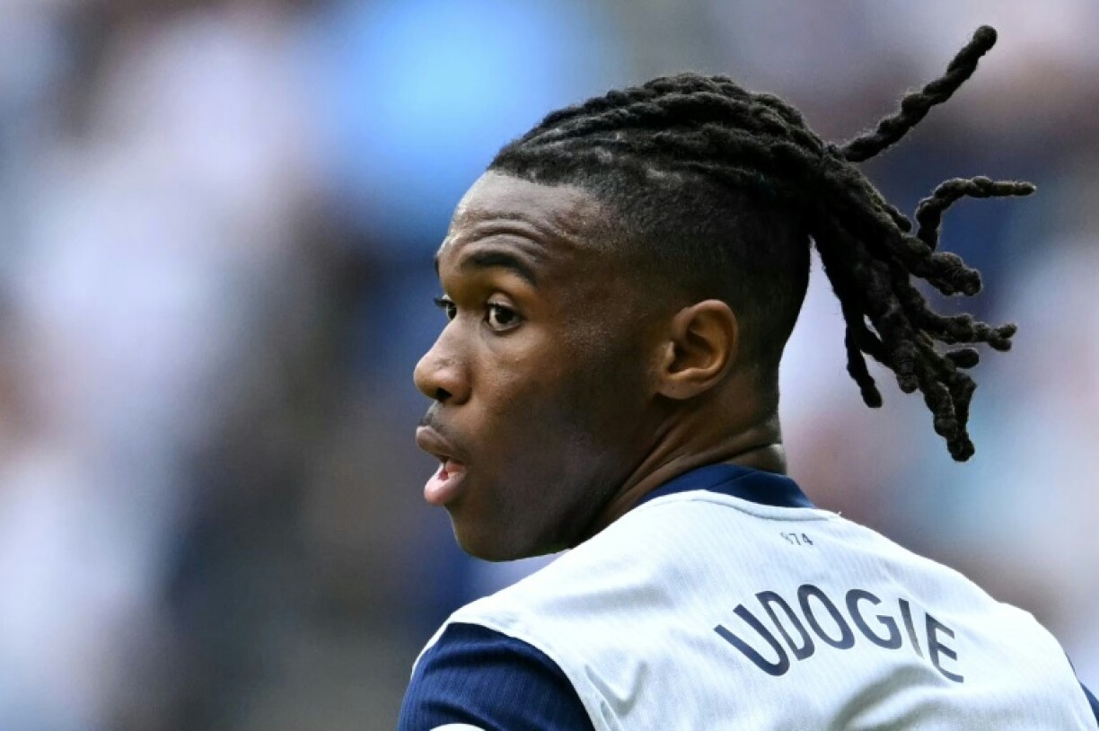 Tottenham's Italian defender Destiny Udogie