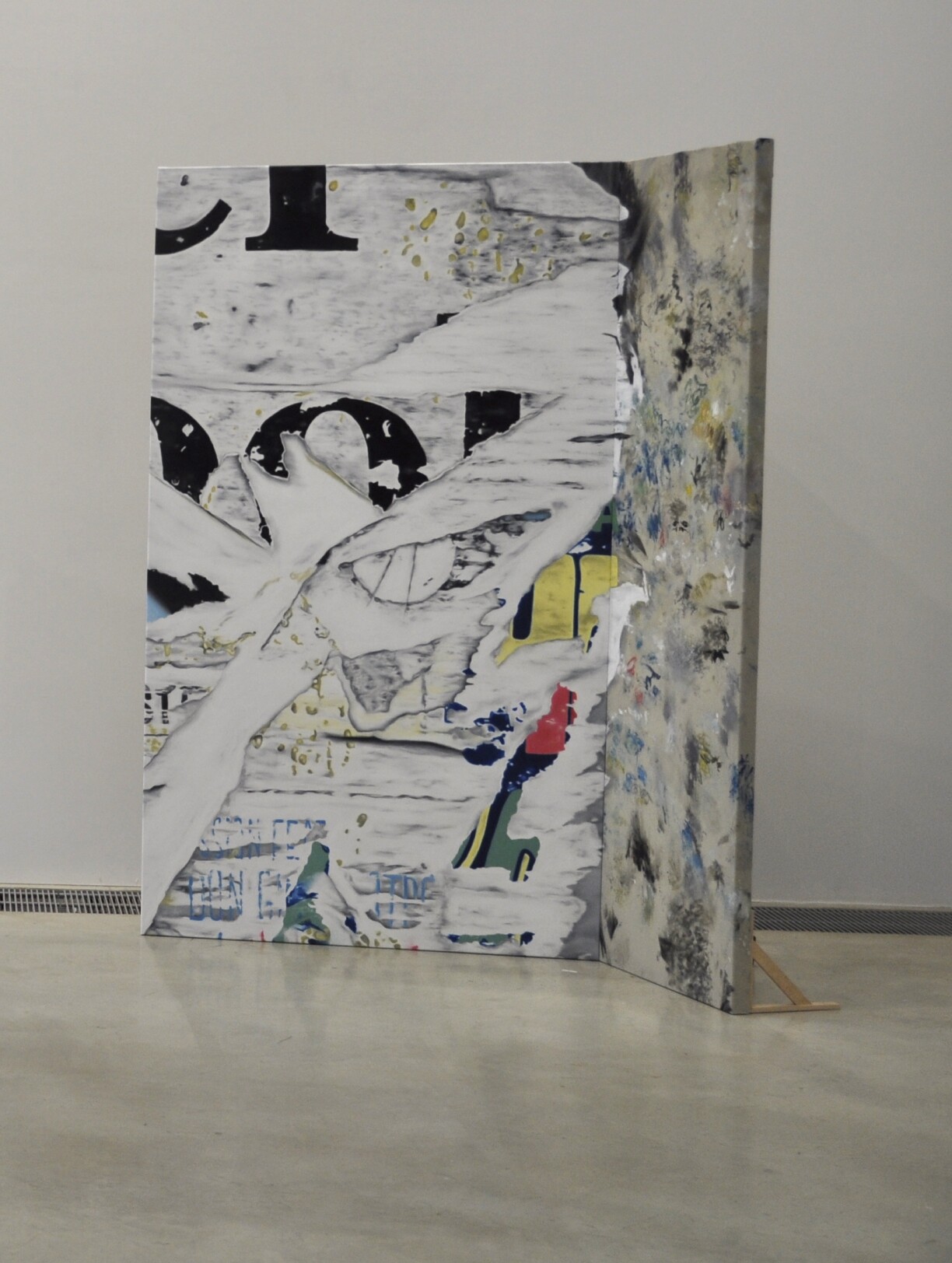 Beyond the Surface - Luxembourg - Oil on canvas