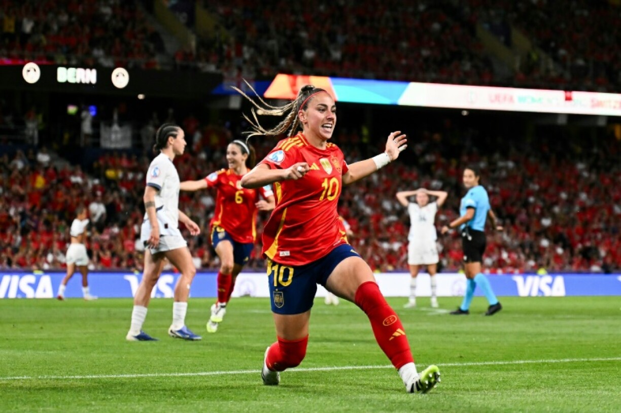 Athenea del Castillo celebrates after opening the scoring for Spain in their quarter-final win over Switzerland at Euro 2025
