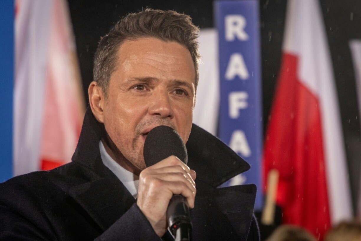Rafal Trzaskowski, centrist mayor of Warsaw, speaks during a campaign rally ahead of Poland’s June 1, 2025 presidential runoff. Trzaskowski, a pro-European polyglot backed by Prime Minister Donald Tusk’s party, faces conservative historian Karol Nawrocki in a race seen as a referendum on Poland’s liberal direction. Critics portray Trzaskowski as too elitist despite his grassroots push.