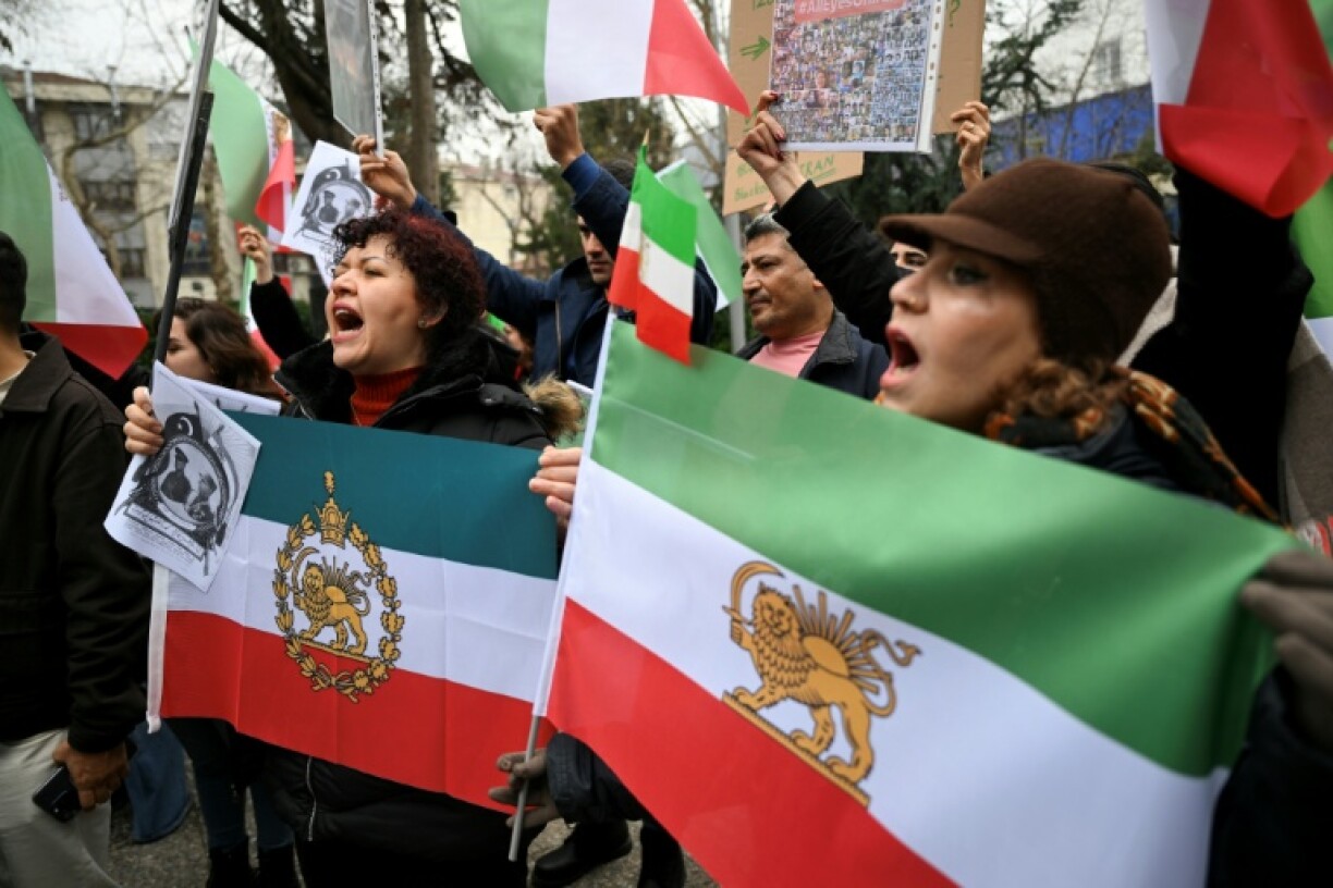 Manifestation contre le régime iranien à Yalova, en Turquie, le 16 janvier 2026