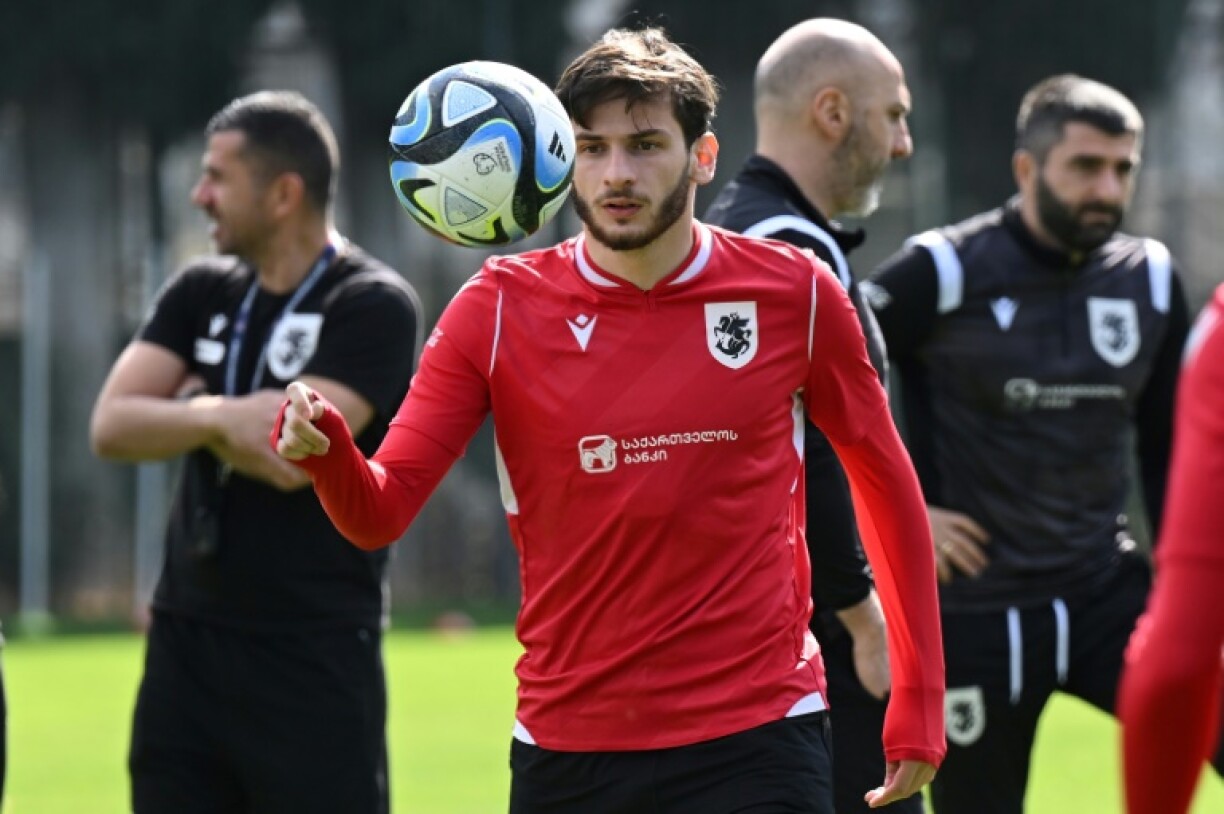 De Star vun Neapel wäert de Georgier géint Lëtzebuerg feelen.