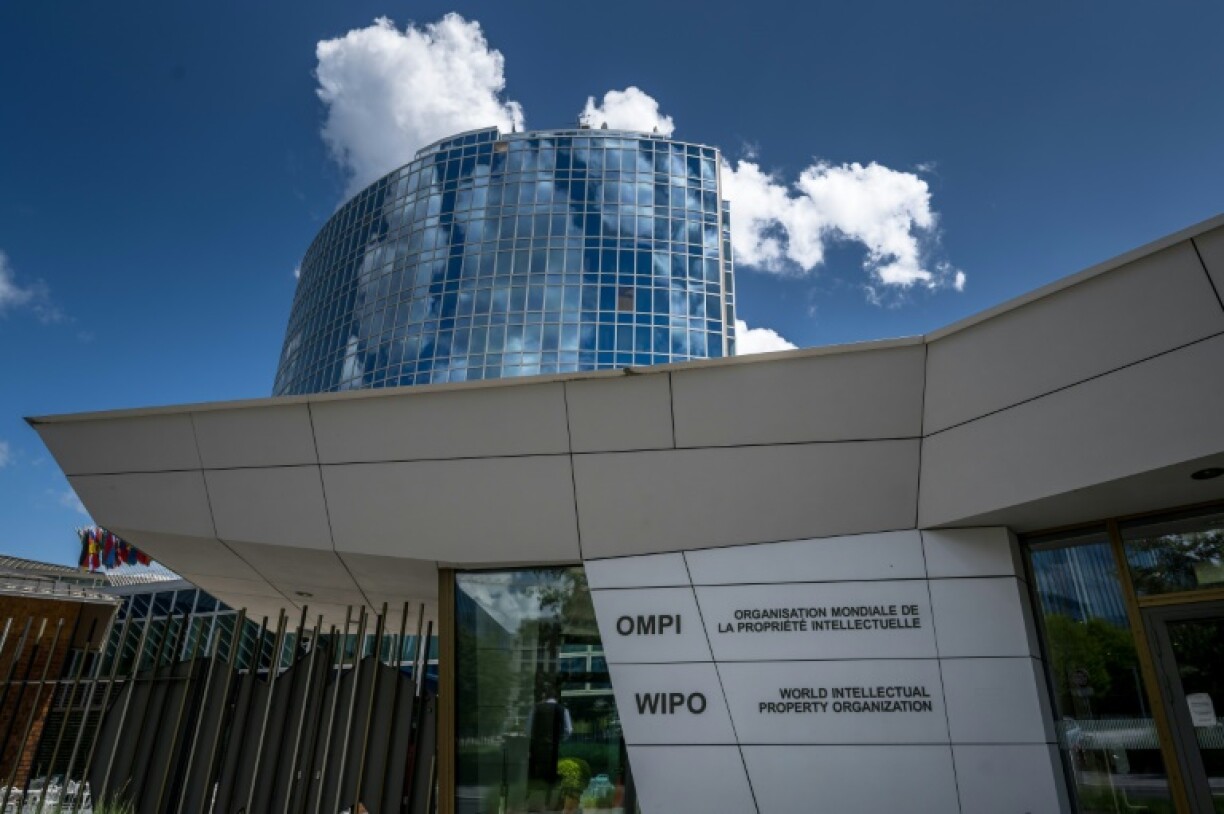 The World Intellectual Property Organization has it headquarters in Geneva