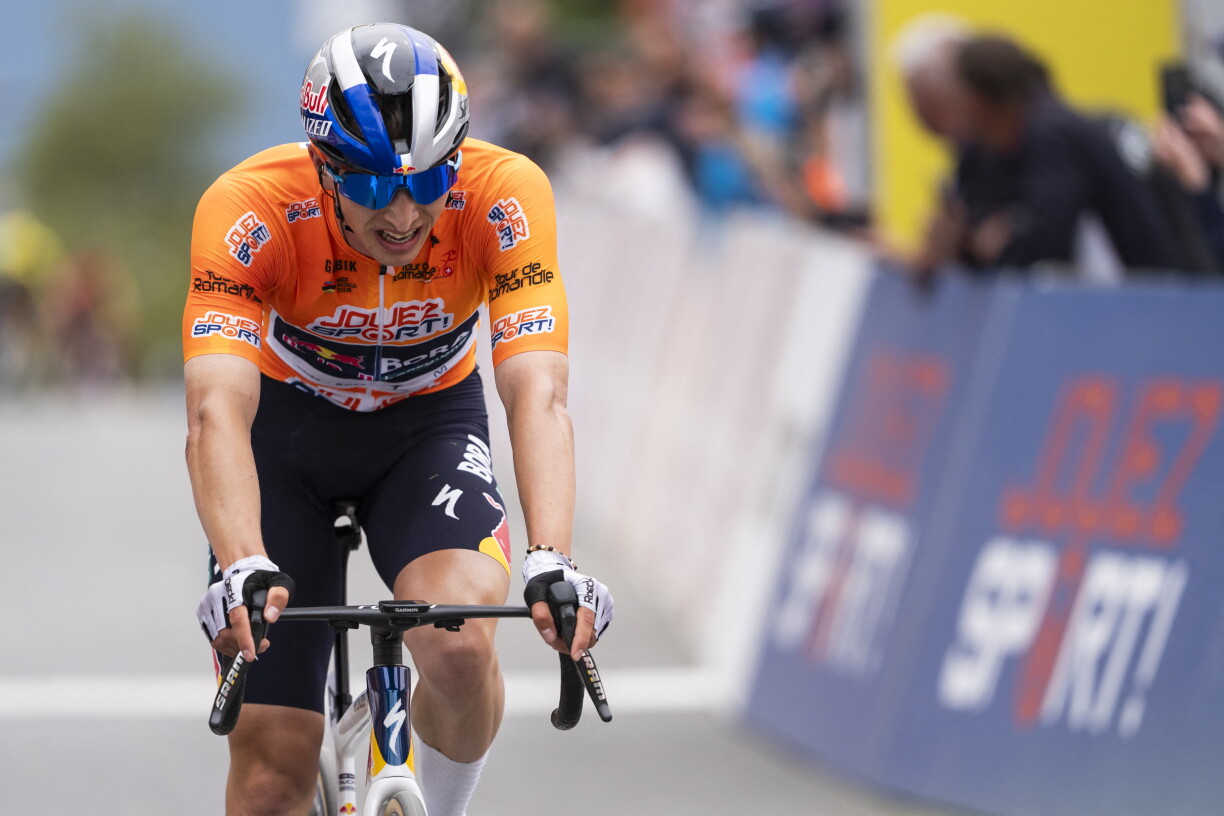 Florian Lipowitz hei bei der Tour de Romandie