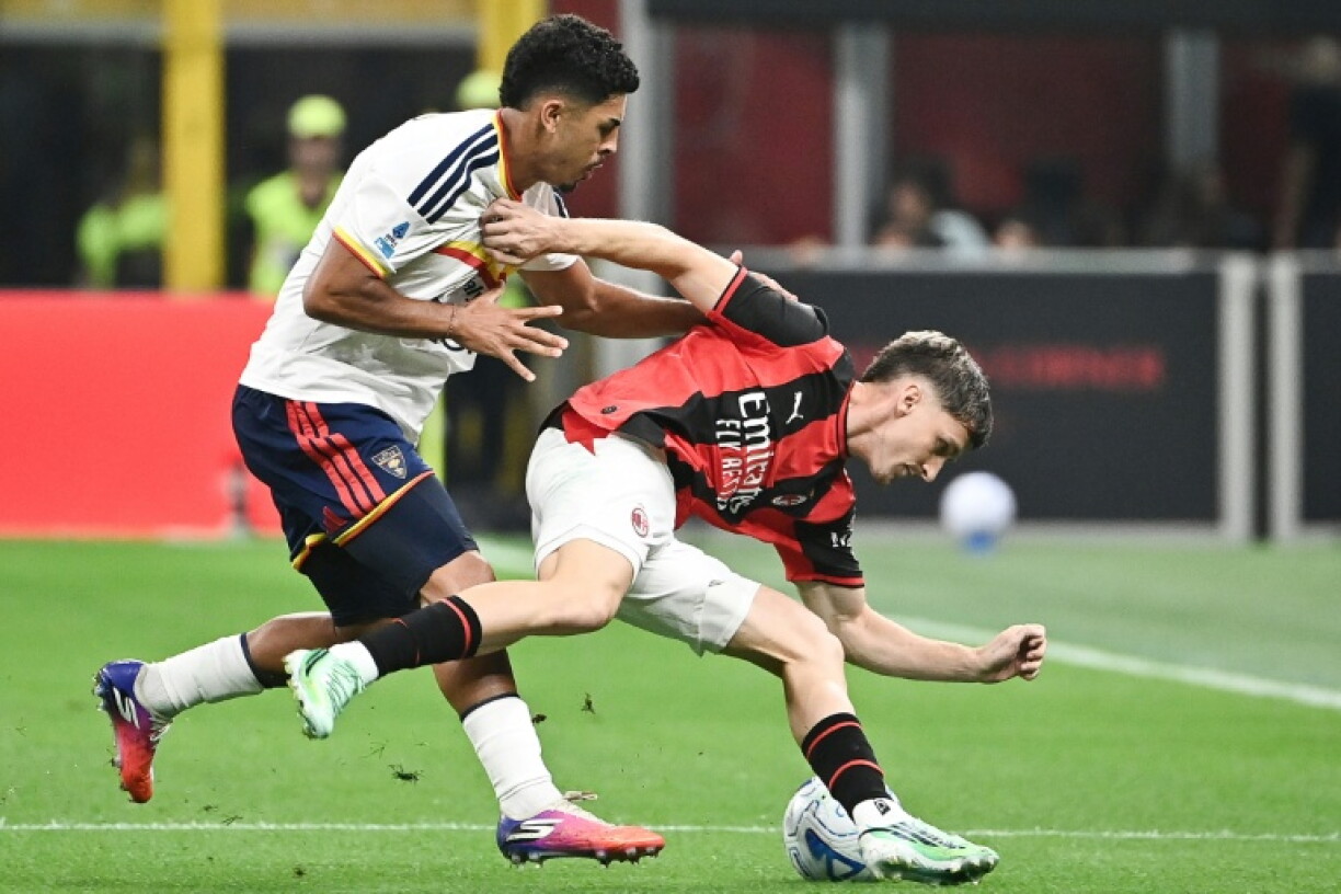 Alexis Saelemaekers has seen his playing time reduced by new AC Milan boss Ruben Amorim