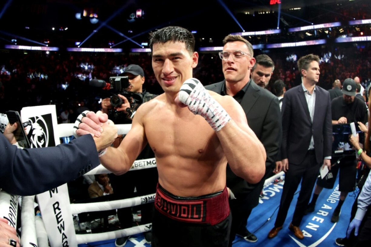 Dmitry Bivol après sa victoire face à Saul