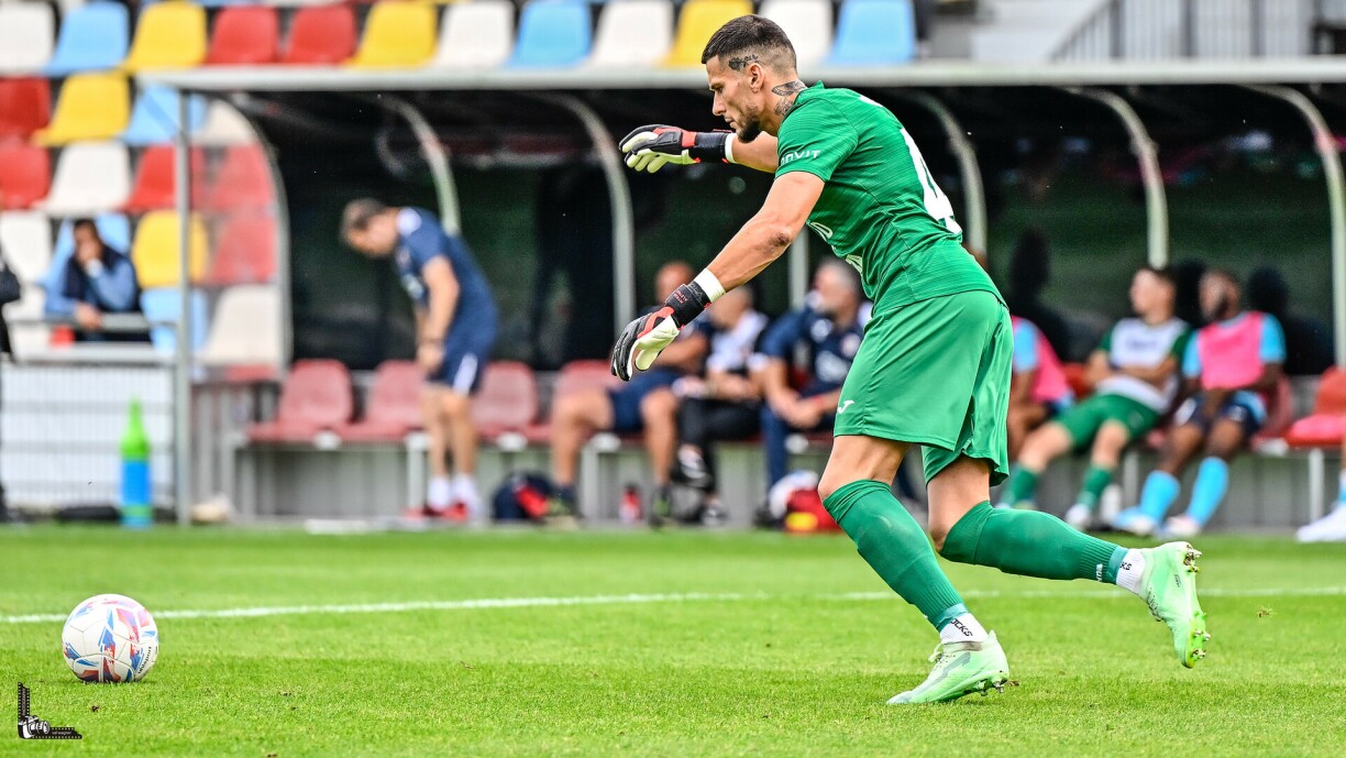 Après-midi tranquille pour Geordan Dupire qui a signé un clean sheet