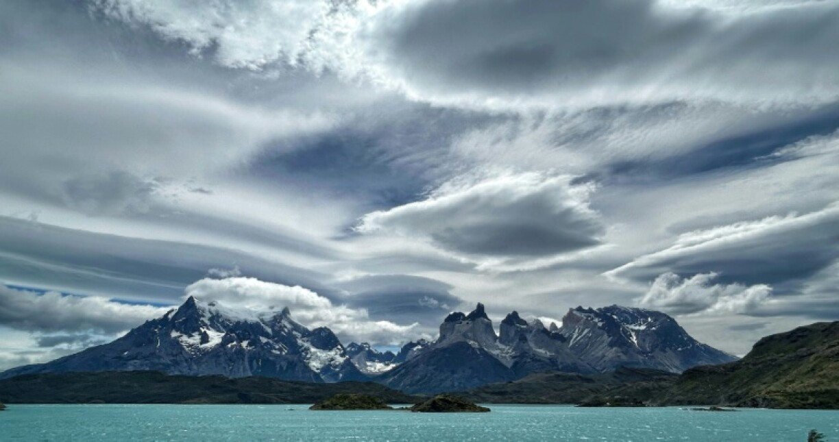 In 2023, more than 360,000 tourists visited the Torres del Paine nature reserve