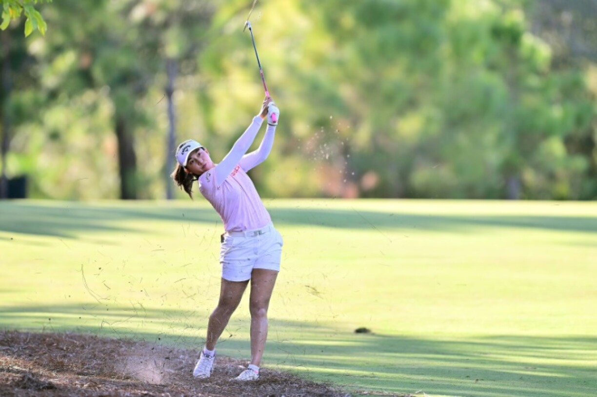 Thailand's Jeeno Thitikul has opened up a three-shot lead at the halfway stage of the LPGA Tour Championship in Florida