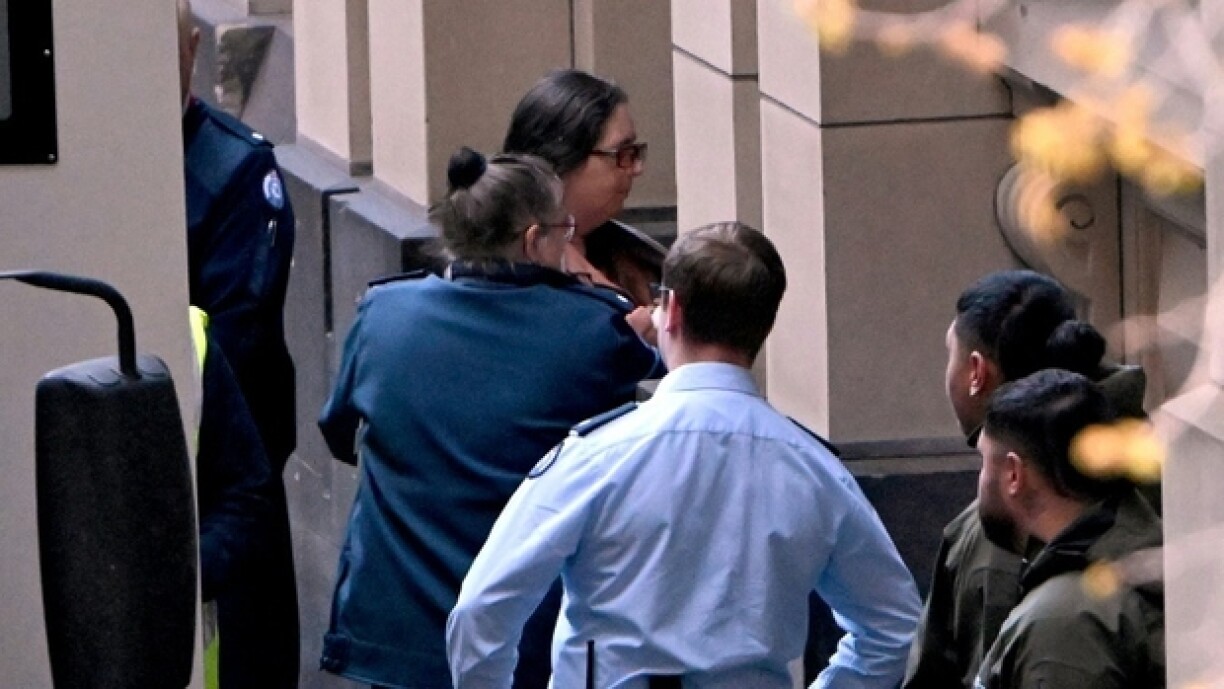 Erin Patterson arrive à la Cour suprême de Victoria à Melbourne pour connaître sa peine, le 8 septembre 2025