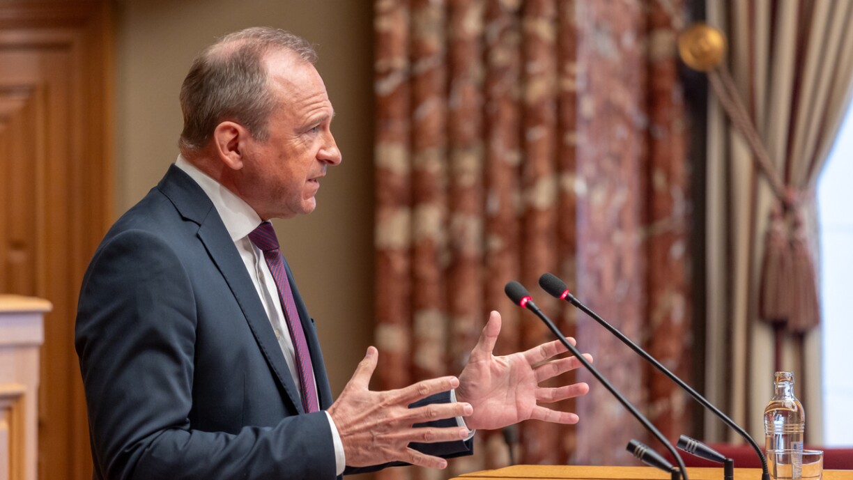 De Gilles Roth bei der Presentatioun vum Budget am Mäerz 2024.