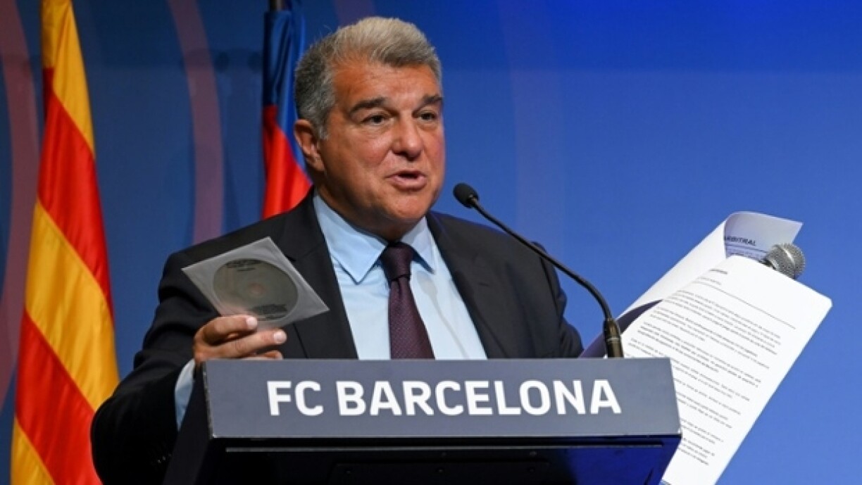 Le président de FC Barcelone Joan Laporta lors d'une conférence de presse, le 17 avril 2023 au Camp Nou