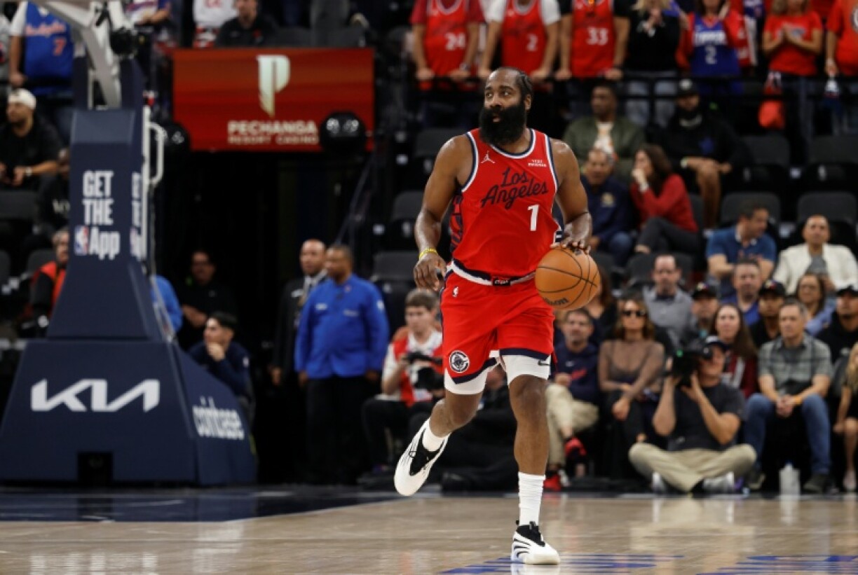 James Harden scored a Los Angeles Clippers-record 55 points in an NBA victory at Charlotte