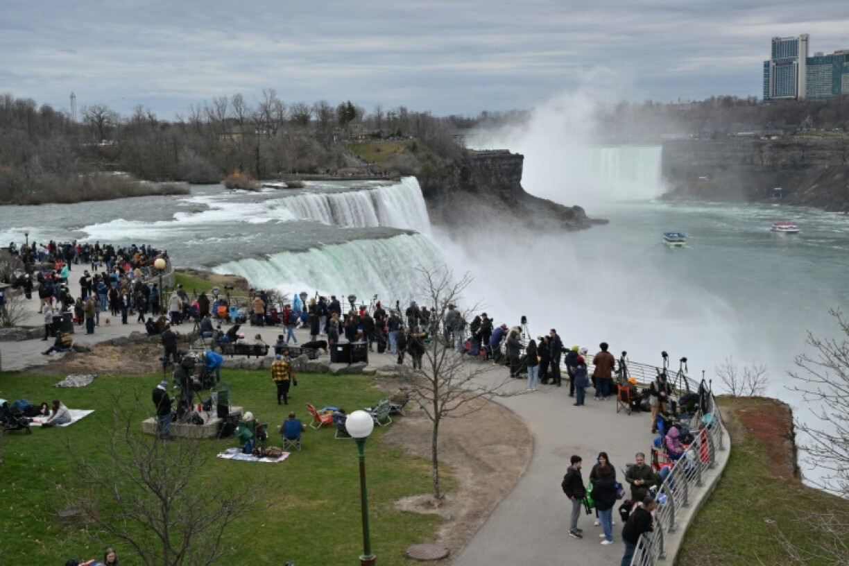 Passengers aboard the tour bus had visited Niagara Falls before the deadly accident