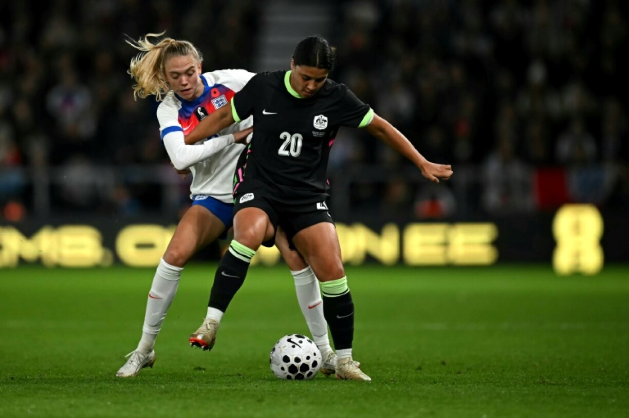 Sam Kerr (front) controversially captained Australia against England