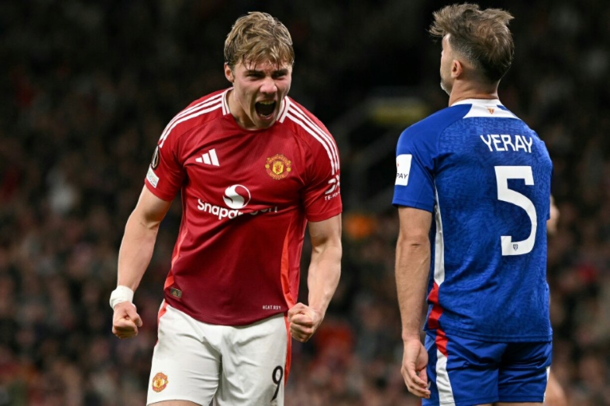 Denmark striker Rasmus Hojlund (L) scored 26 goals across his two seasons at Manchester United