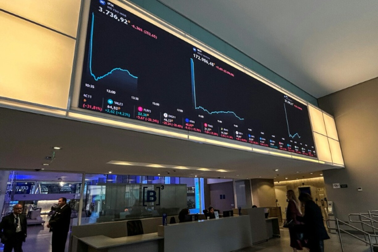 Trading on the Sao Paulo stock exchange was temporarily suspended after plummeting post-election prices triggered a so-called 'circuit breaker'