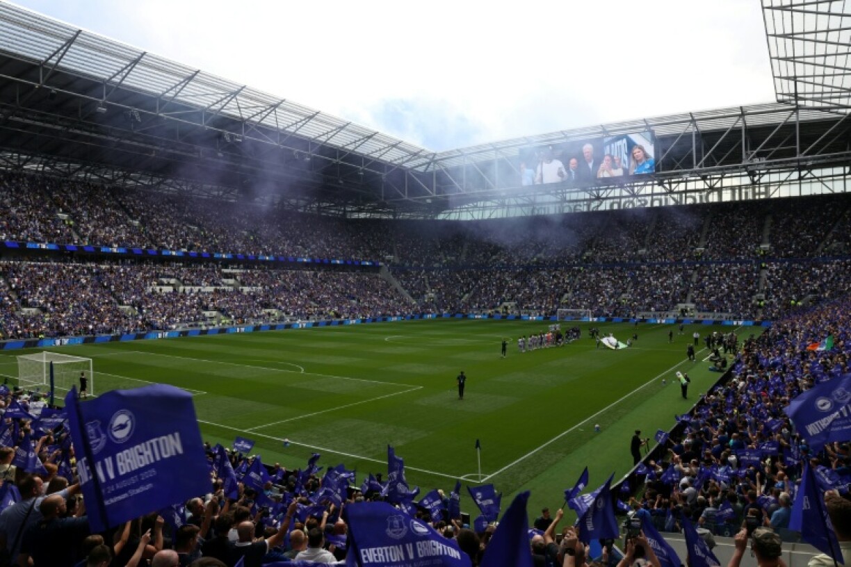 Everton beat Brighton in their first Premier League game at the club's new stadium