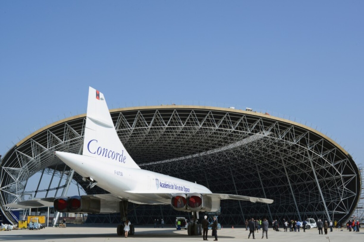 The first Concorde as it was being transferred to the Aeorscopia aviation museum in Blagnac