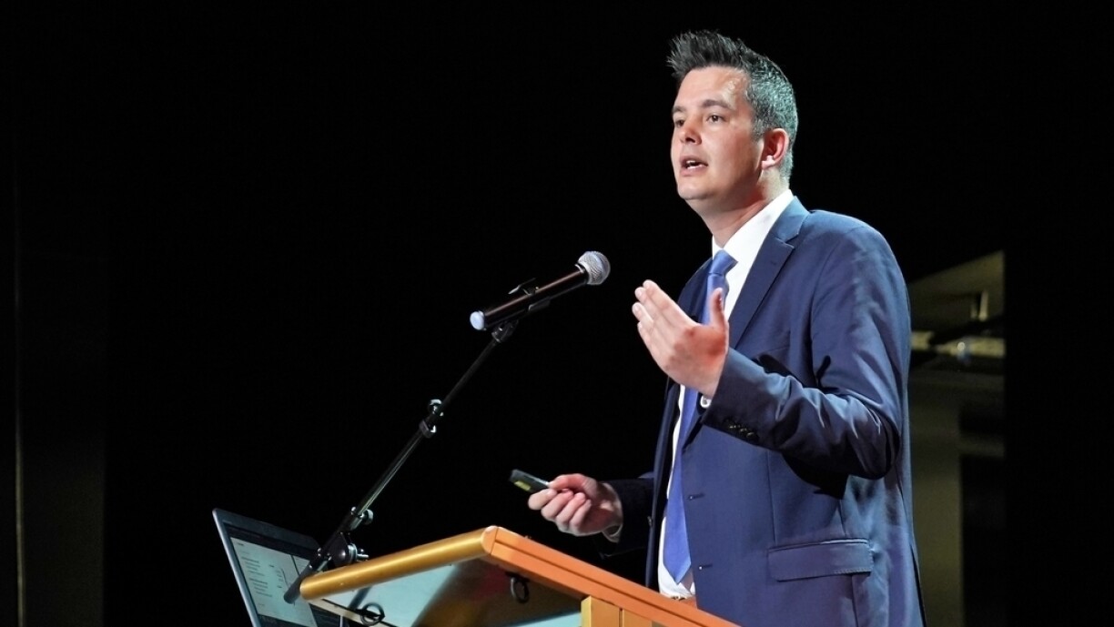 De Mëttelstandsminister Lex Delles um Buergermeeschterdag am Juni