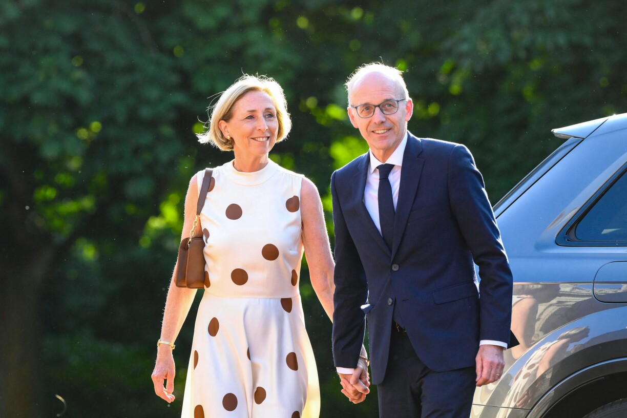 De Luc Frieden zesumme mat senger Fra um Nato-Sommet