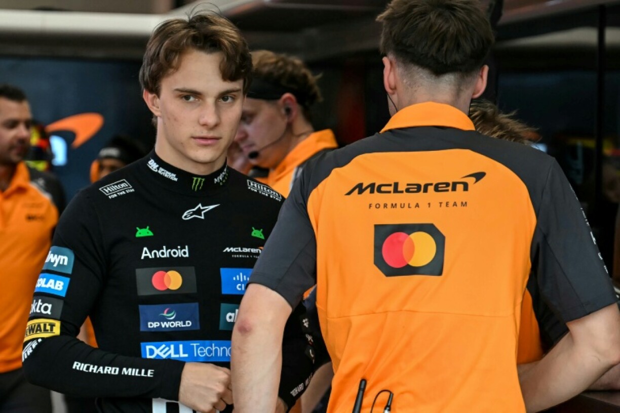 McLaren's Oscar Piastri (L) admits he has learned 'some tough lessons' this season