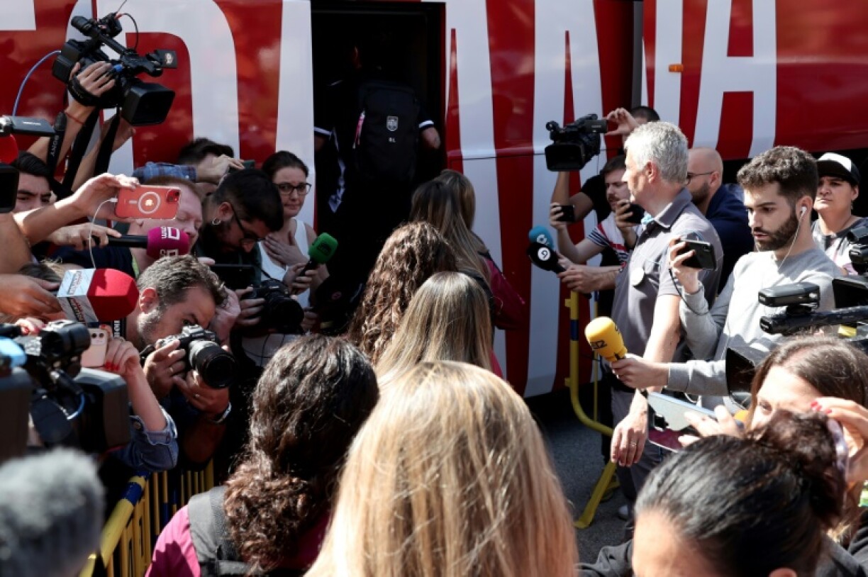 Six footballeuses internationales espagnoles, dont cinq étaient en grève depuis l'affaire Rubiales, se sont finalement présentées mardi à un premier rassemblement de leur sélection à Madrid
