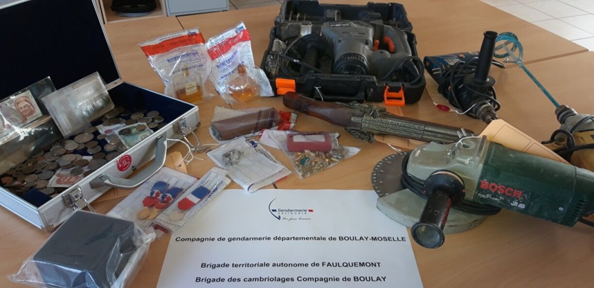 Une partie du butin photographié par la gendarmerie de la Moselle