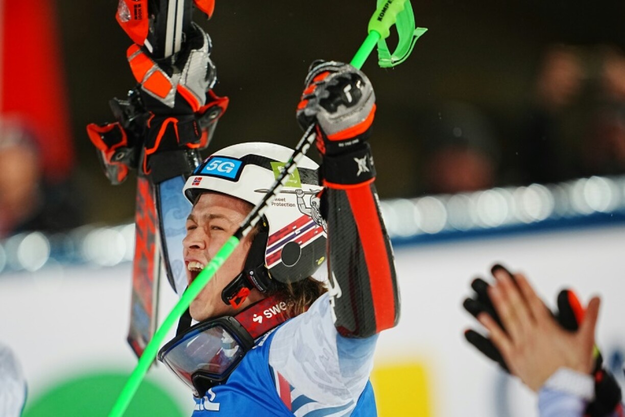 Alexander Steen Olsen celebrates his Schladming victory
