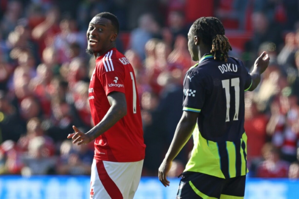 Nottingham Forest's Callum Hudson-Odoi (L) celebrates scoring against Manchester City