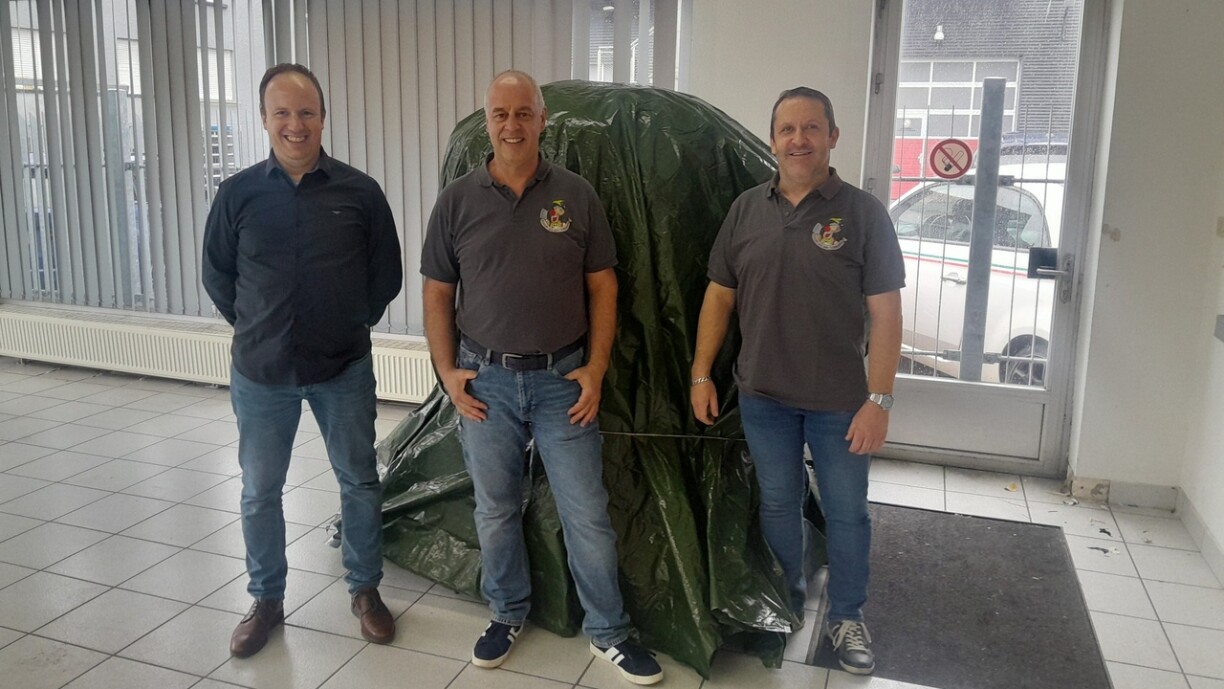 Thew new beer mug is currently gift-wrapped.