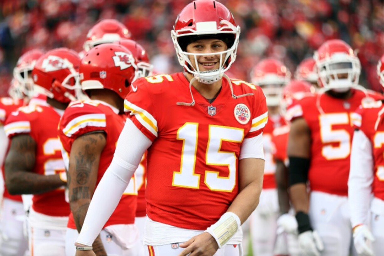 Patrick Mahomes will aim to steer the Kansas City Chiefs one step closer to a third consecutive Super Bowl when they host the Houston Texans